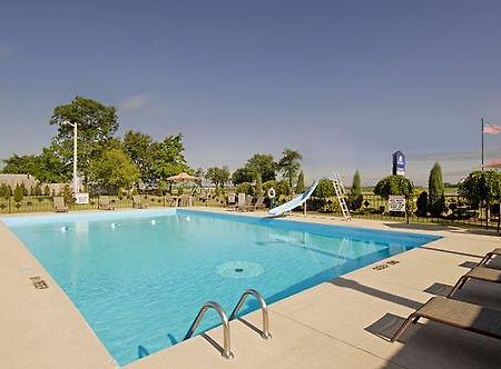 Milan Garden Inn Thorold Facilidades foto